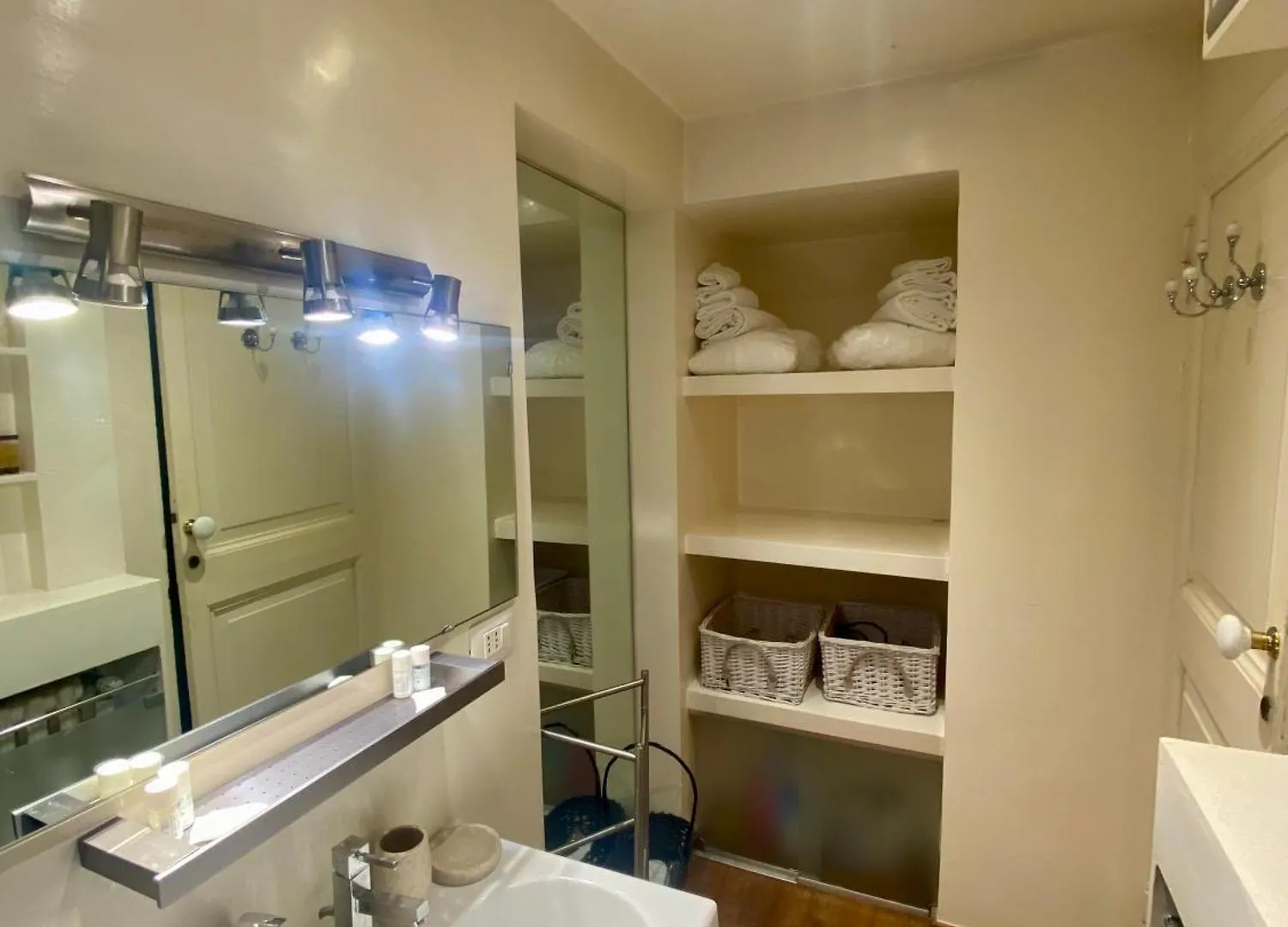 Penzion 78 Luxury Margutta Suite Řím Itálie