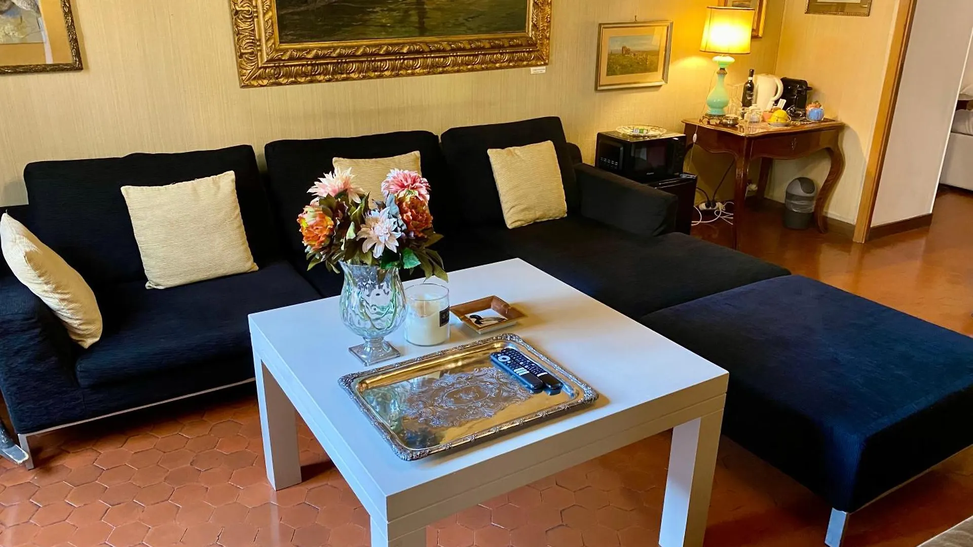 78 Luxury Margutta Suite Řím 0*,  Itálie